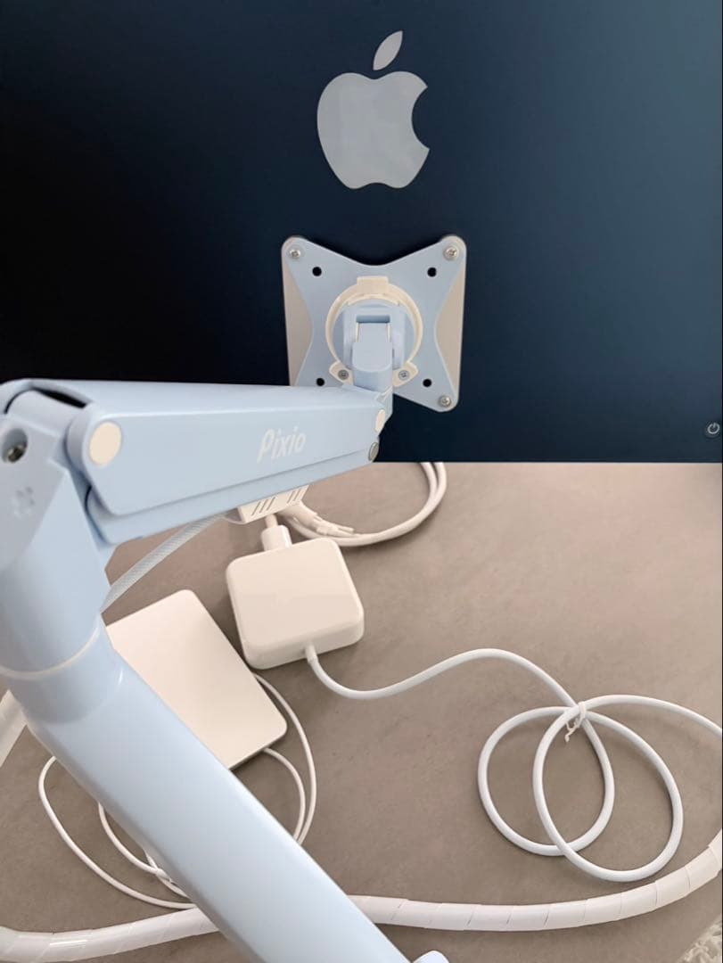 Apple iMac 24インチ M1 16GB 1TB VESA