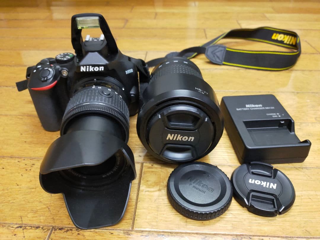 Nikon D3500 一眼レフ　レンズ18-55 レンズ70-300の2本付