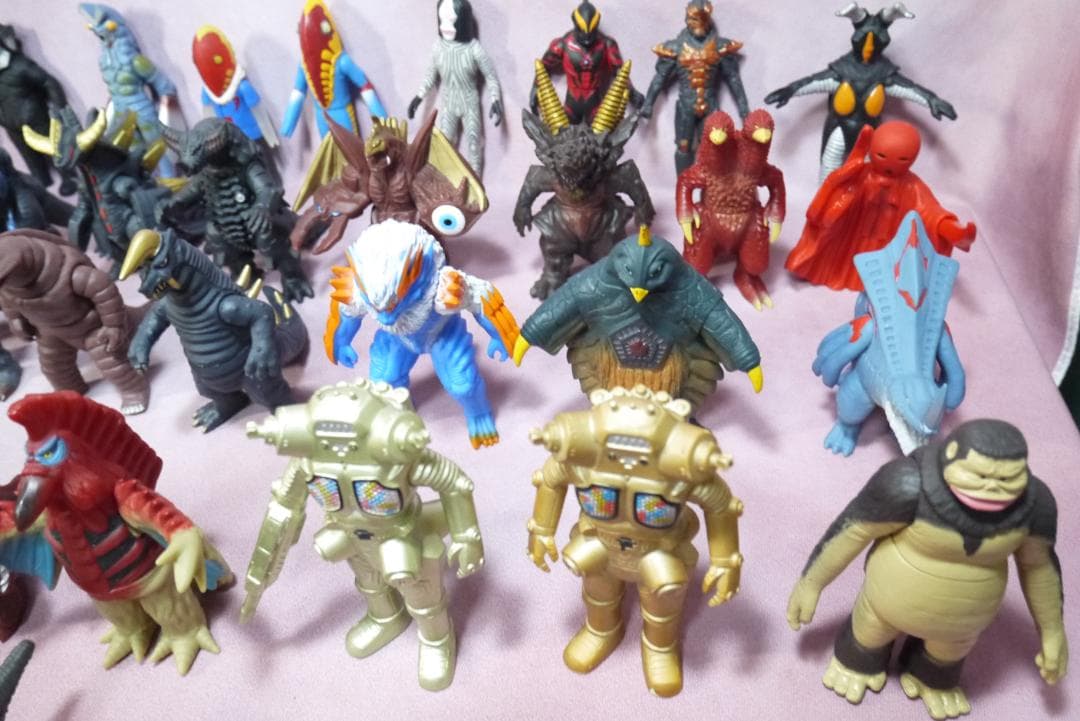 ウルトラ怪獣シリーズ500　怪獣ソフビ　59体