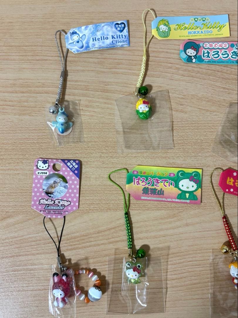 ご当地 キティ根付ストラップ まとめ売り 53点
