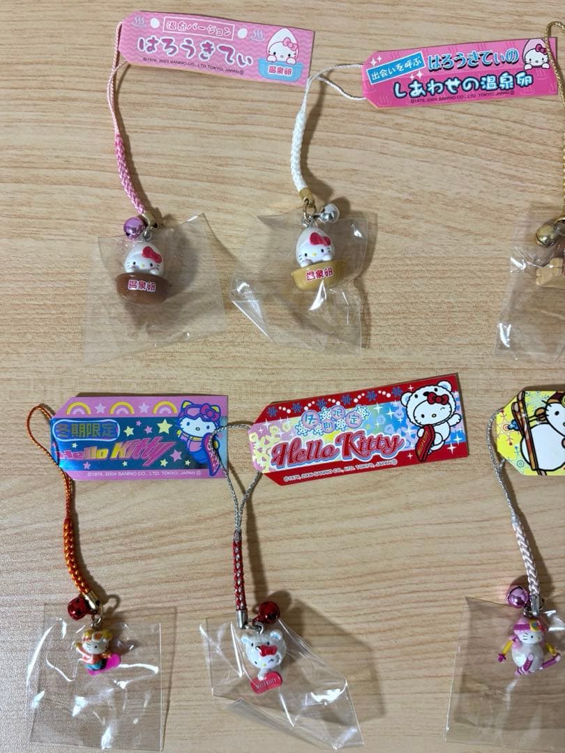 ご当地 キティ根付ストラップ まとめ売り 53点