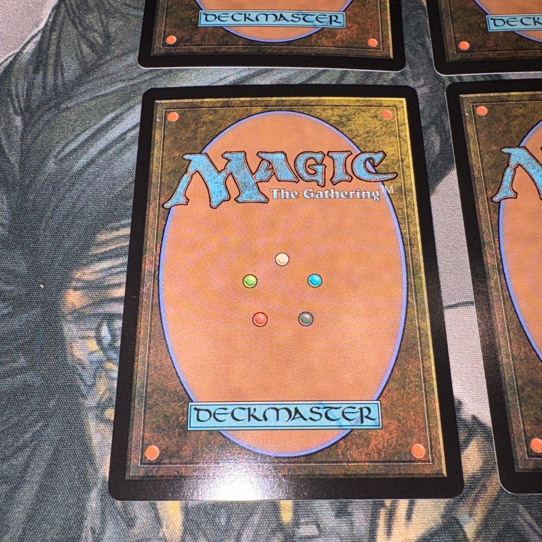 コーリ鋼の短刀 拡張foil 4枚 mtg