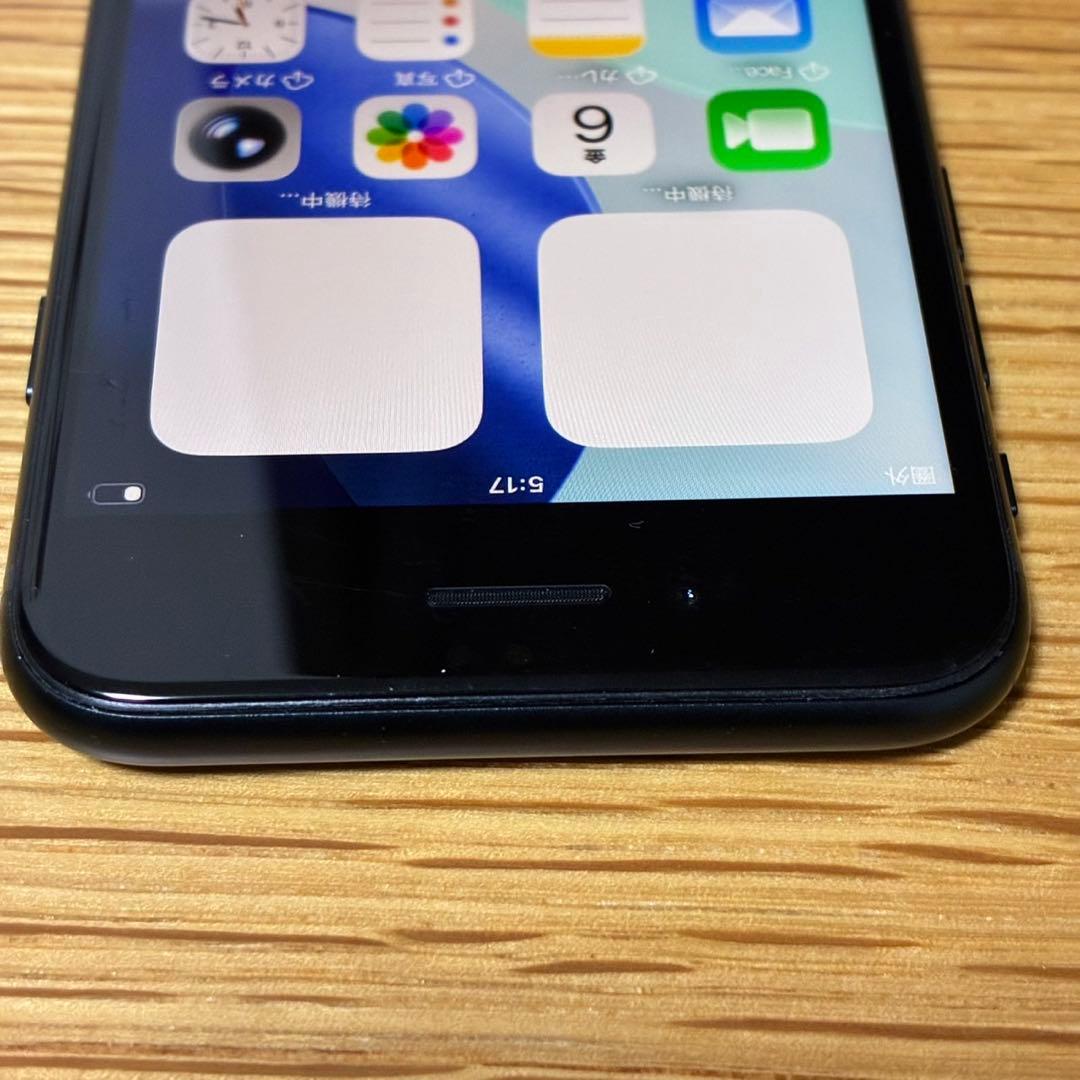 Ya17700 iPhone SE 第3世代　SIMフリー　美品