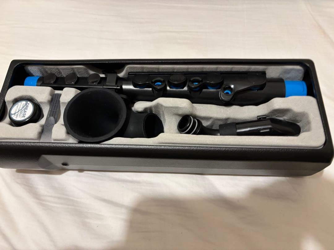 Nuvo jsax ストレートキット付き　ほぼ新品　ダダリオリード2.5付き