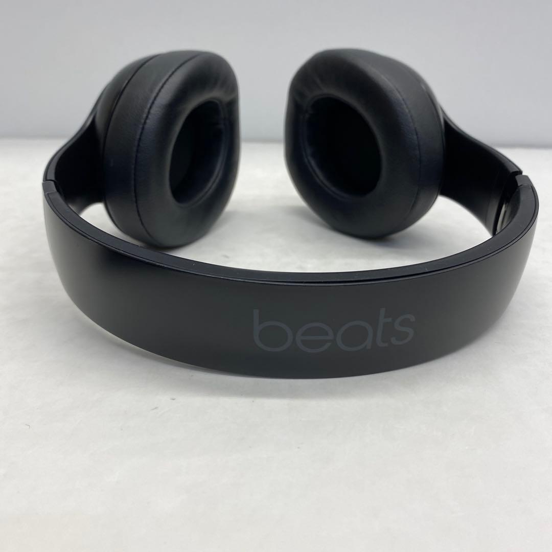 52□BEATS STUDIO 3 RI0626-1