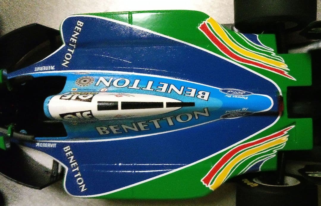 ミニチャンプス 1/18 F1 ベネトン B194 M.シューマッハ