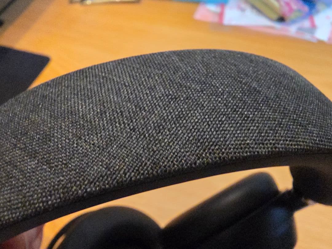 【美品】ゼンハイザー SENNHEISER MOMENTUM 4 限定カラー！