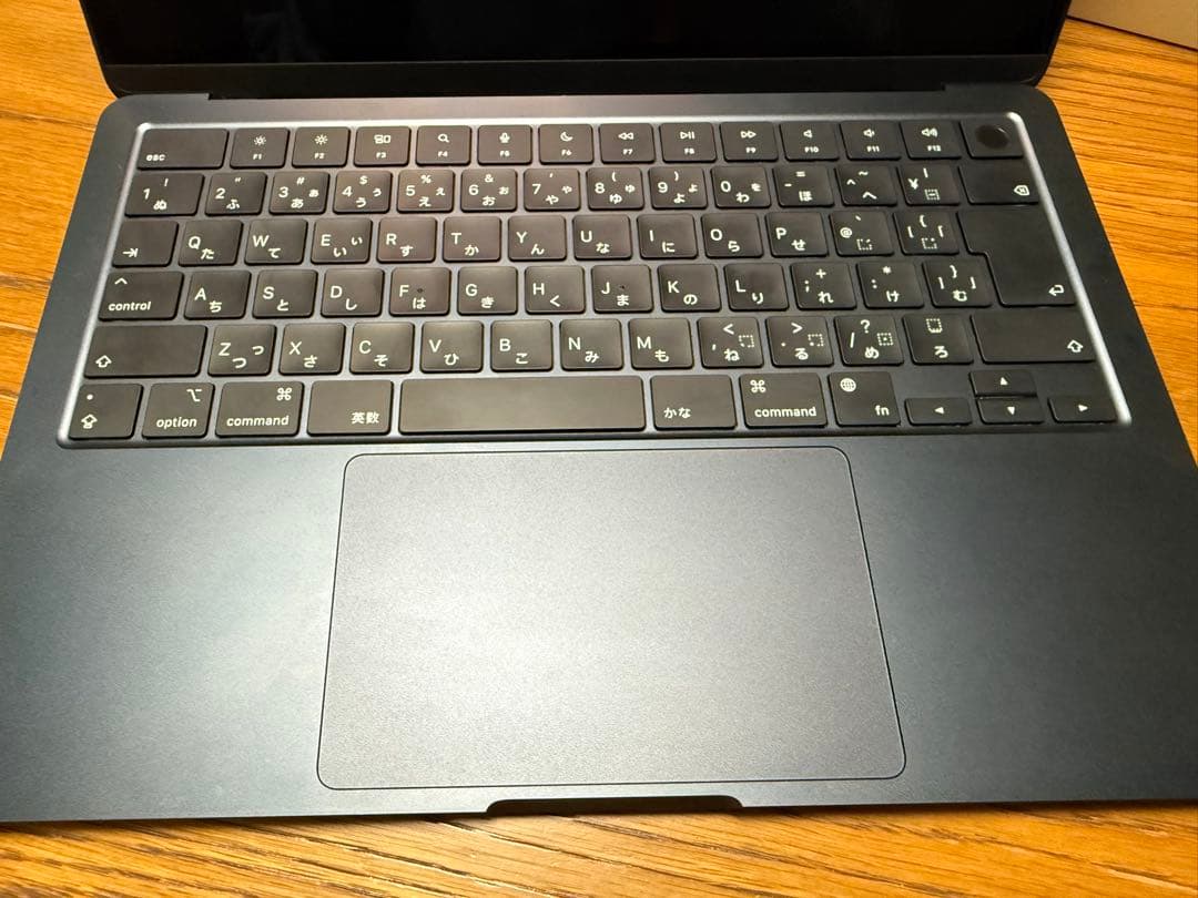 MacBook Air M2 (2022)メモリ16GB SSD512GB