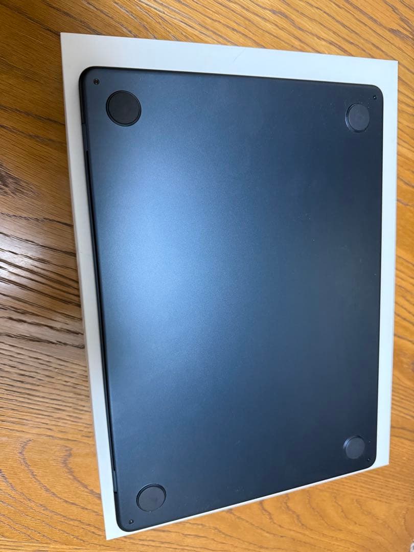 MacBook Air M2 (2022)メモリ16GB SSD512GB