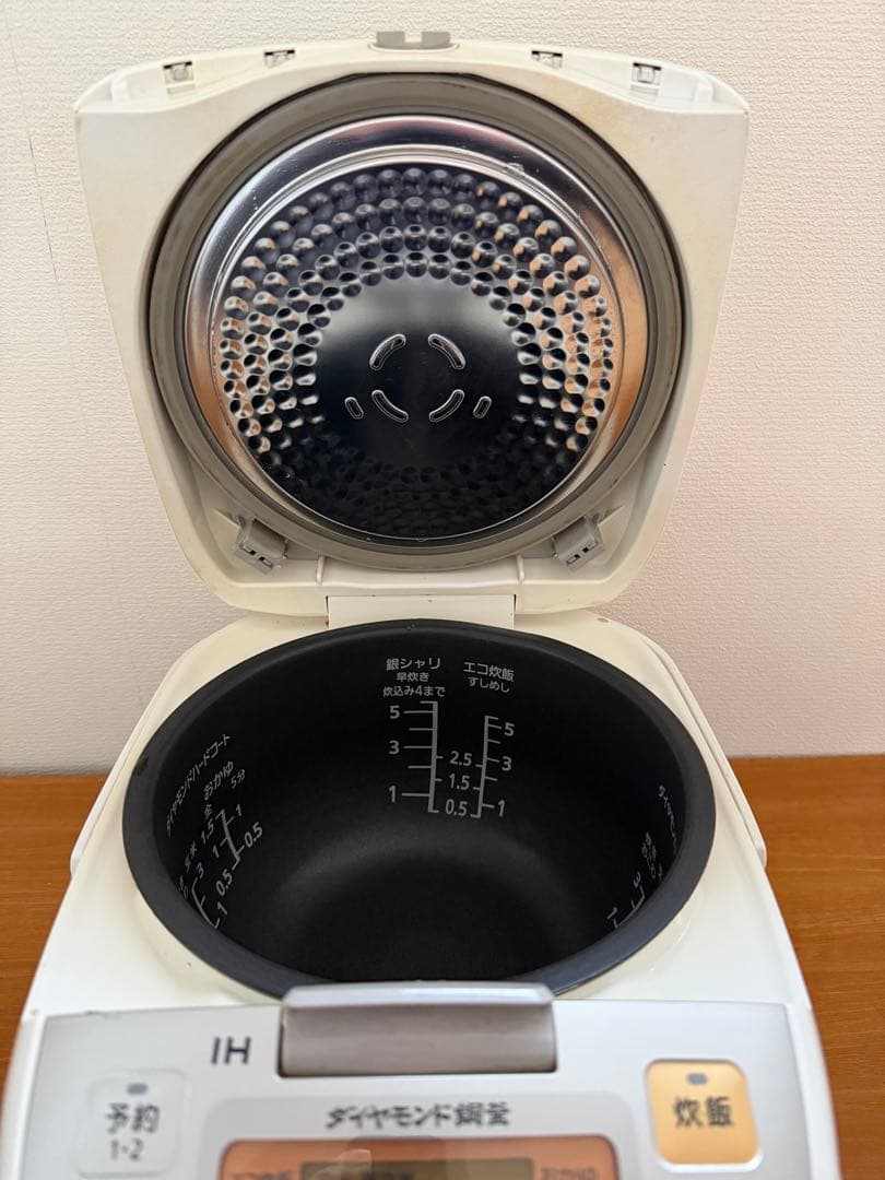 Panasonic IH炊飯器 SR-FD106 シャンパンホワイト 5.5合