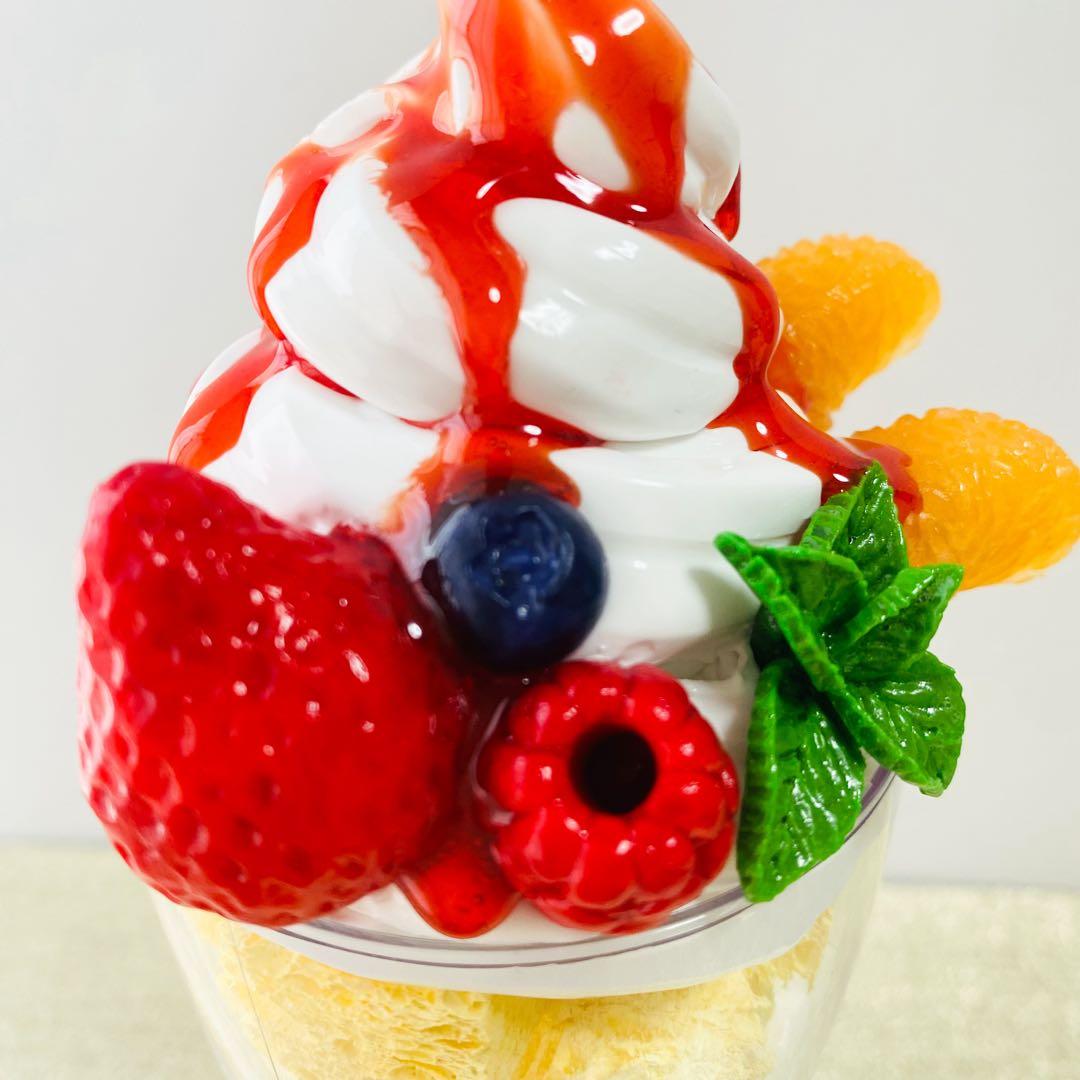 いちごパフェとチョコレートパフェセット2種セット　食品サンプル　フェイクスイーツ