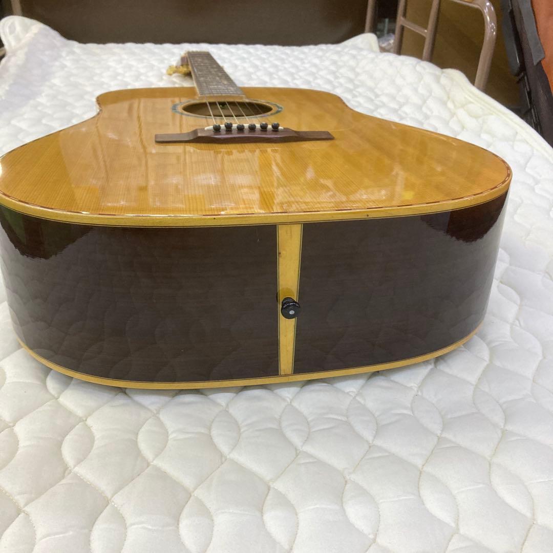 Morris M-100 アコースティックギター ケース付き　難あり現状