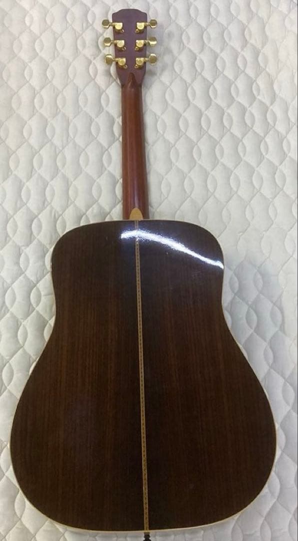Morris M-100 アコースティックギター ケース付き　難あり現状