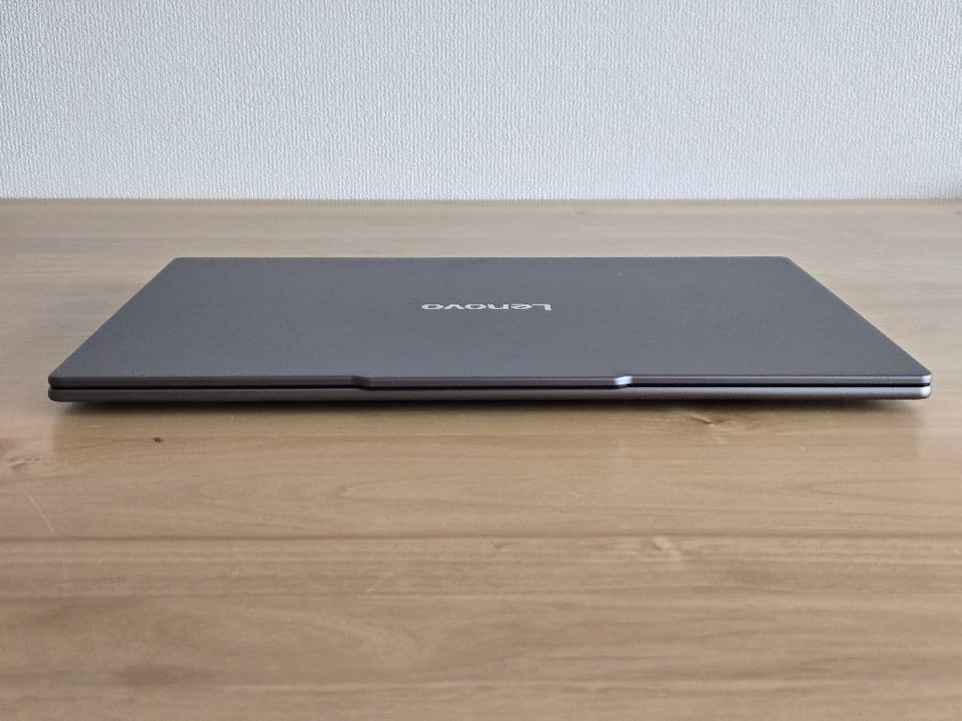 Windowsノート本体 Lenovo Yoga Slim 7i Aura Edition Gen 9