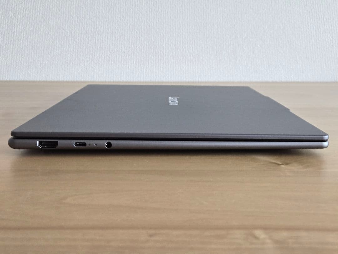 Windowsノート本体 Lenovo Yoga Slim 7i Aura Edition Gen 9