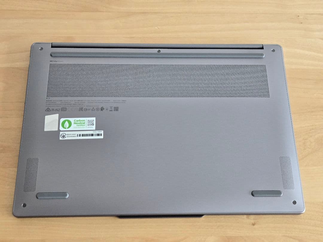 Windowsノート本体 Lenovo Yoga Slim 7i Aura Edition Gen 9