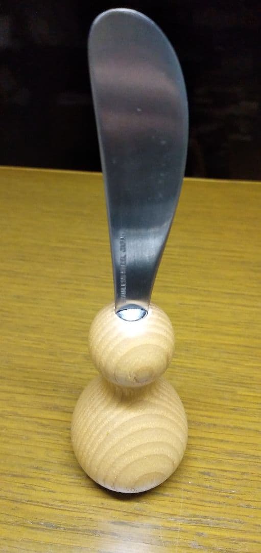 ❇ハンドル カッティングボード&バターナイフセット