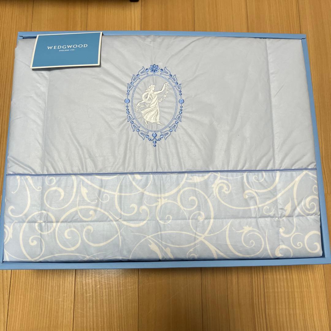 ★genuina ★ ウエッジウッド 羽毛掛け布団