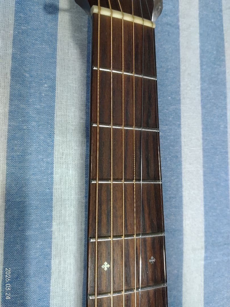Martinのオールマホガニー単板のオールドマーティンの風格アコギ000-15m