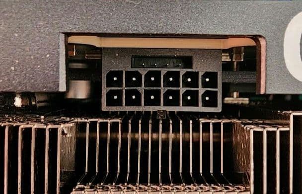 グラフィックボード・グラボ・ビデオカード MSI RTX5090 suprim SOC