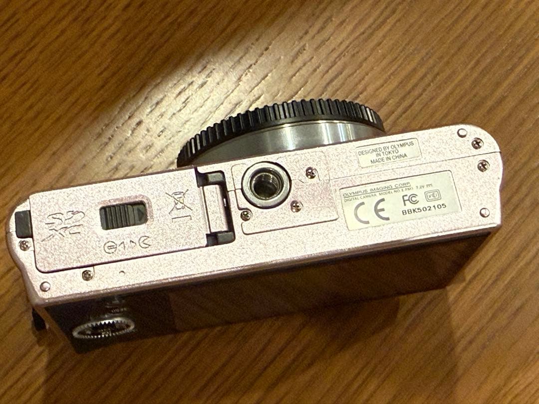 美品 OLYMPUS E-PM1 ピンク 手ぶれ補正正常動作確認済み
