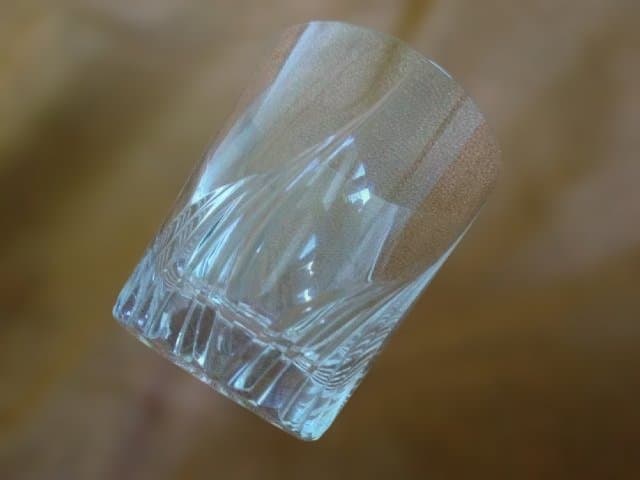 【お買い得】お洒落なCRYSTAL HOYA 波模様ロックグラス 6個セット