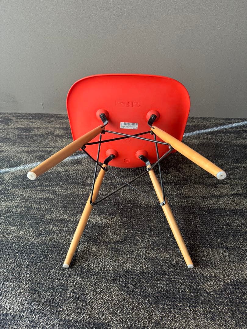 ハーマンミラー正規品　イームズプラスチックシェルサイドチェア