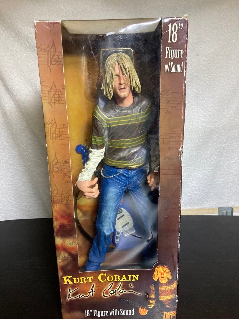 ネカ　Neca カートコバーン　 Cobain 18センチ