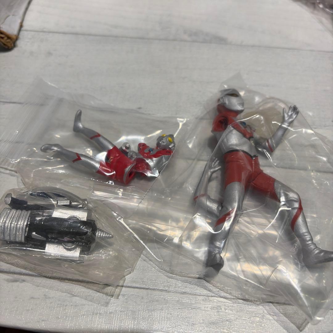 ハイパーウルトラマン 全7種 ハイパーウルトラメカ全3種 他HG10個セット