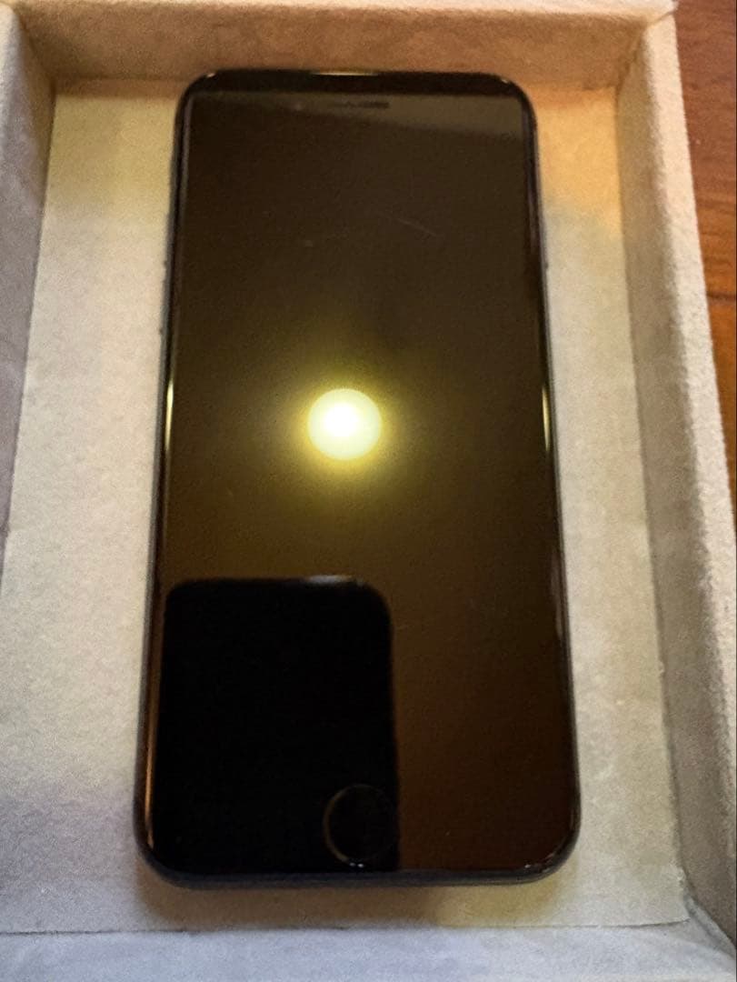 【美品】iPhone 8 256GB スペースグレー SIMフリー