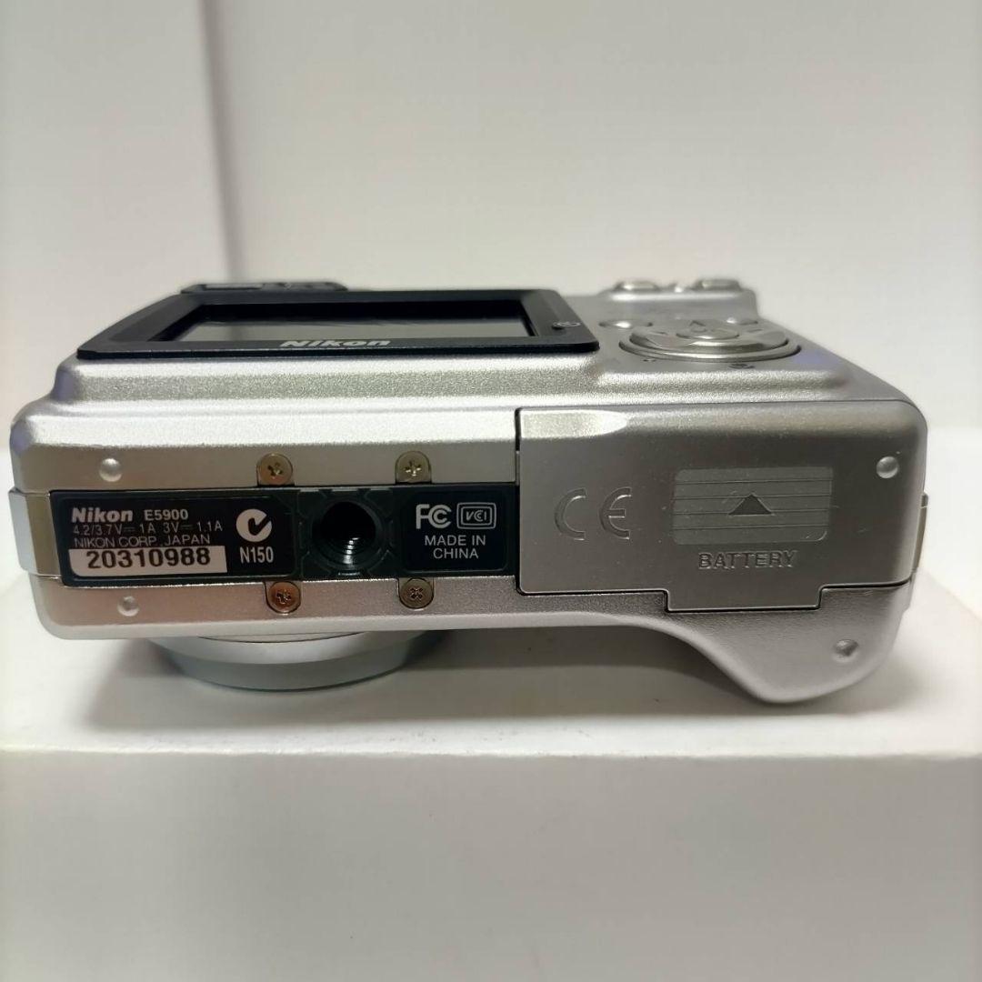 動作確認済み ニコン COOLPIX 5900 オールドコンデジ デジカメ