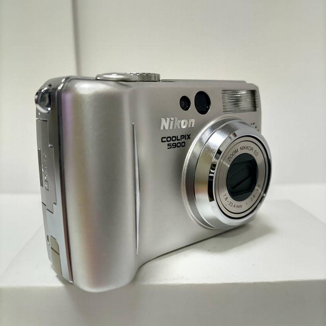 動作確認済み ニコン COOLPIX 5900 オールドコンデジ デジカメ