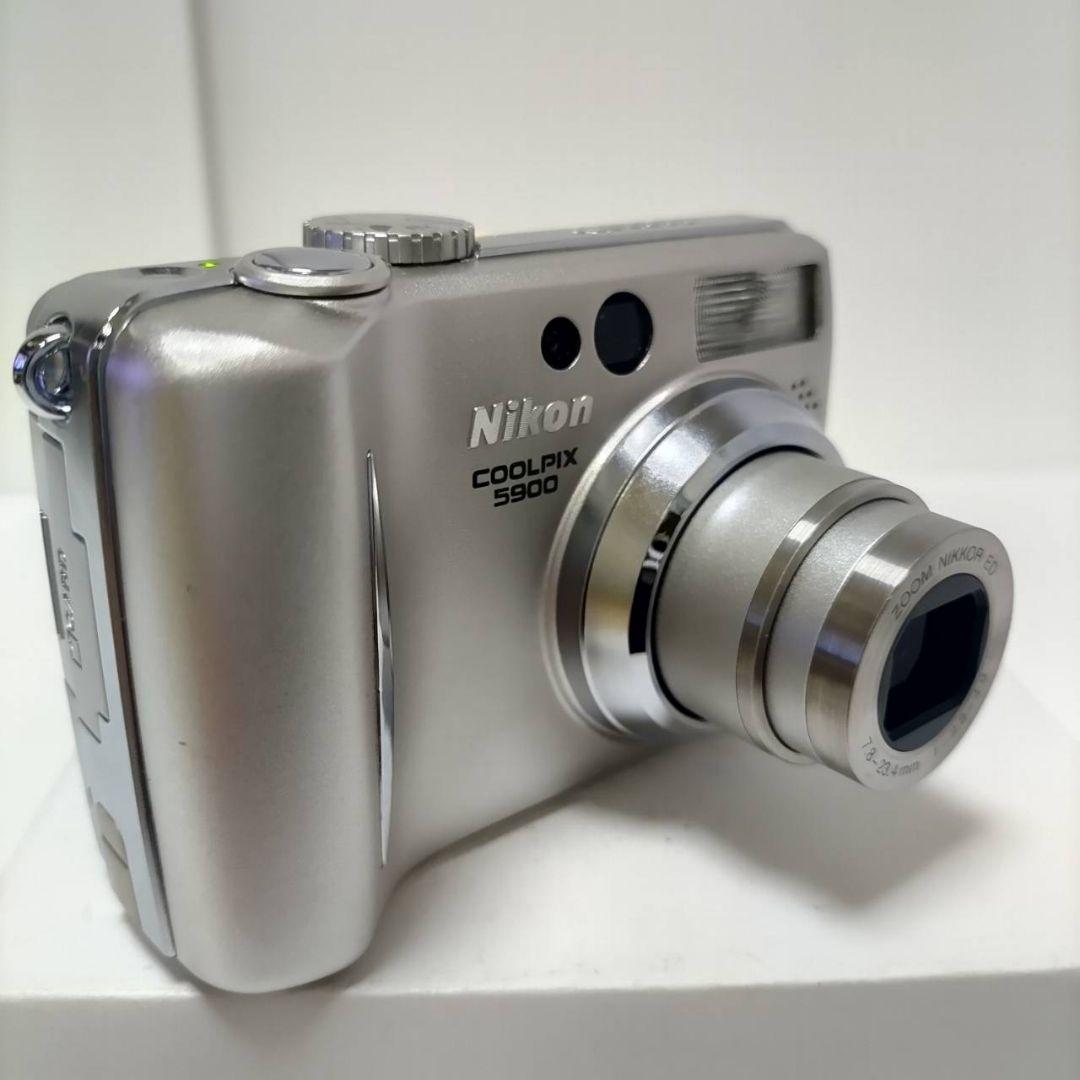 動作確認済み ニコン COOLPIX 5900 オールドコンデジ デジカメ