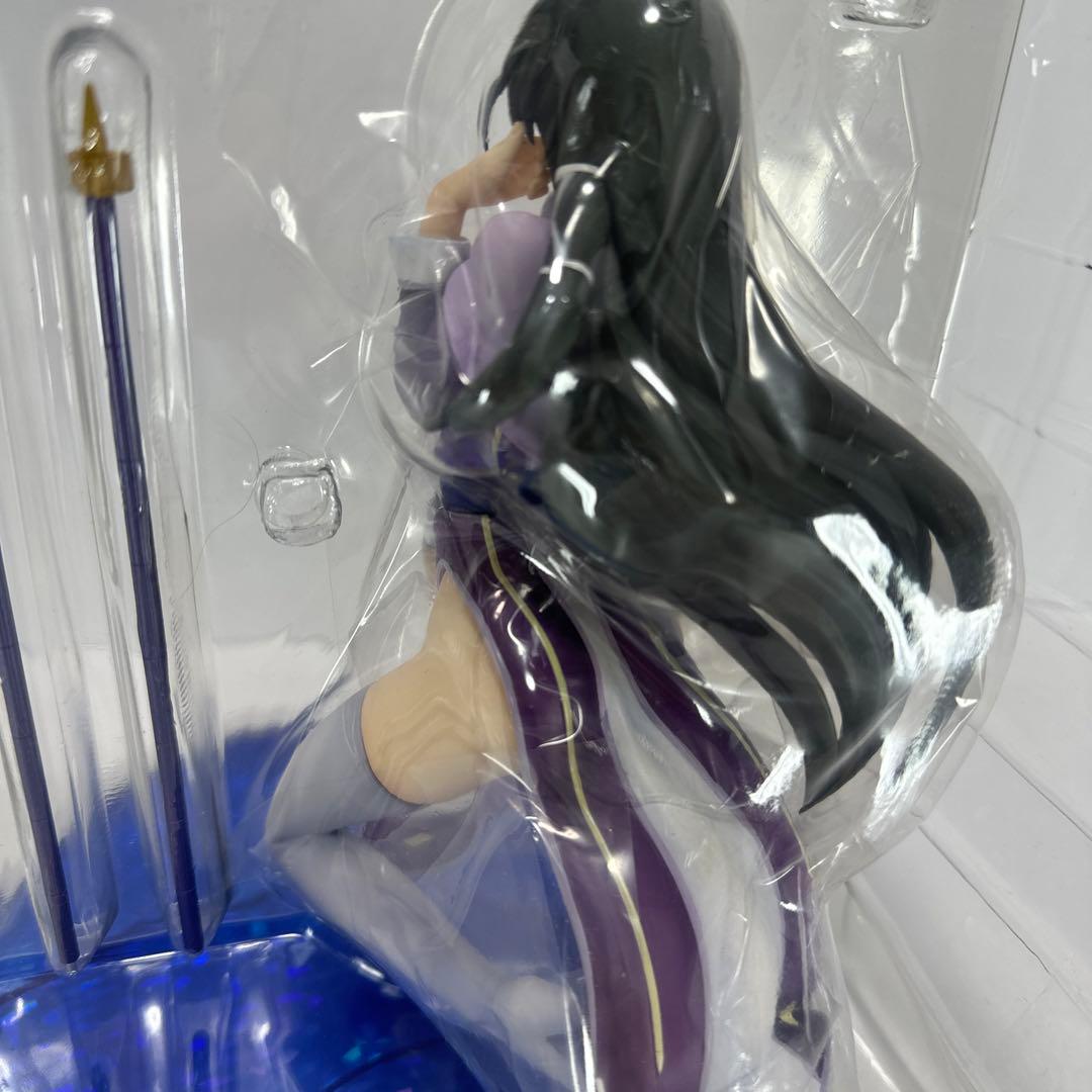 ガン×ソード ファサリナ 1/8 完成品フィギュア