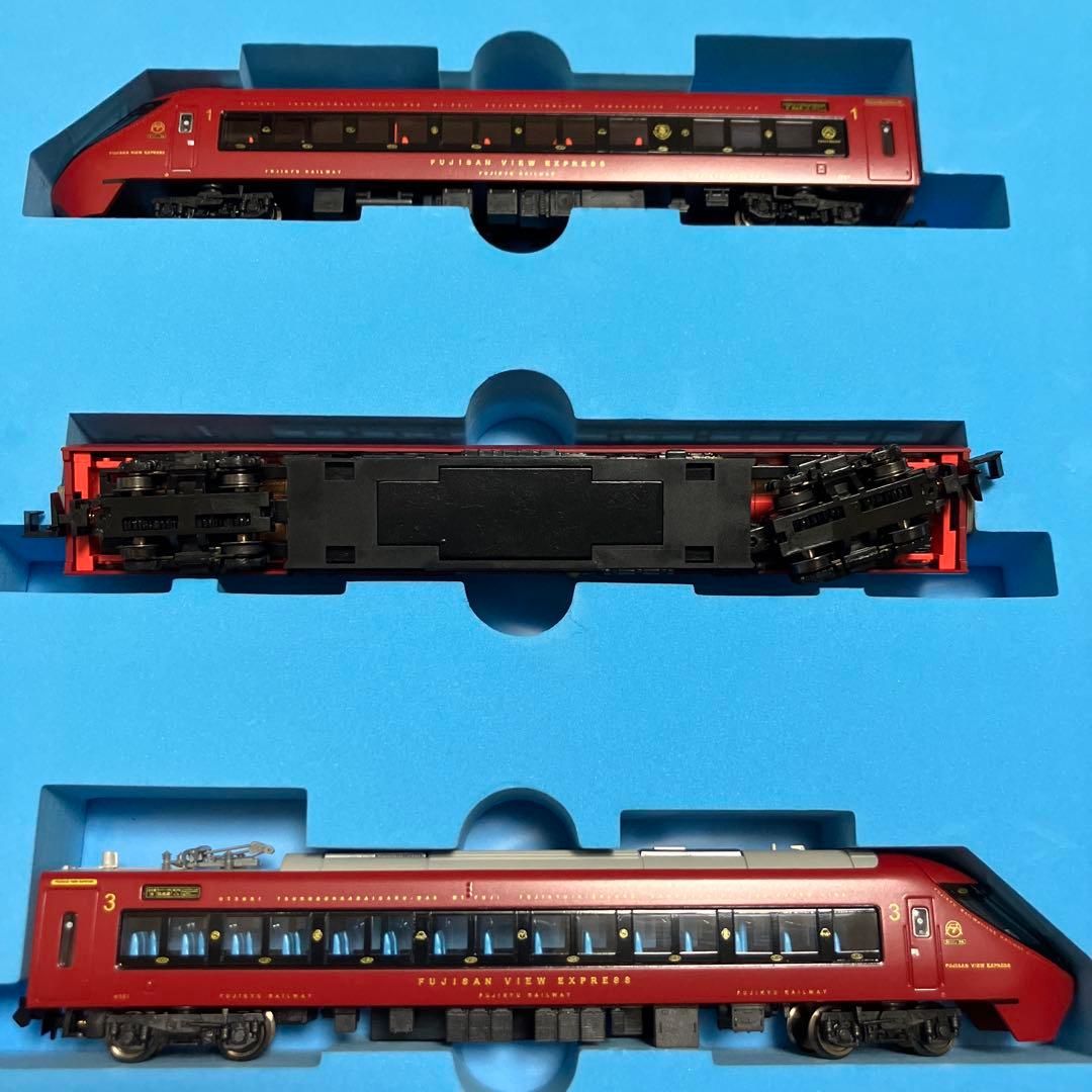 富士山麓電気鉄道　8500系　富士山ビュー特急