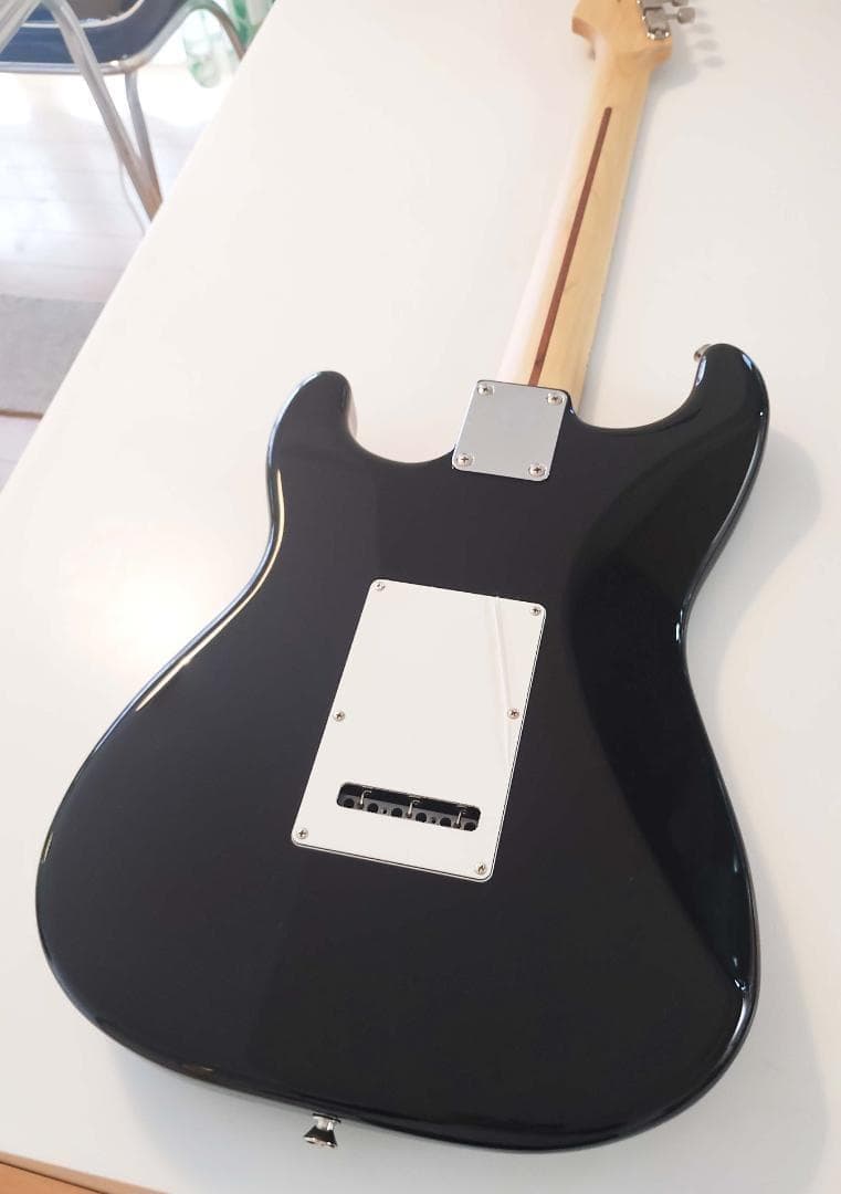 【超美品】Fender ストラトキャスター【新品同様】