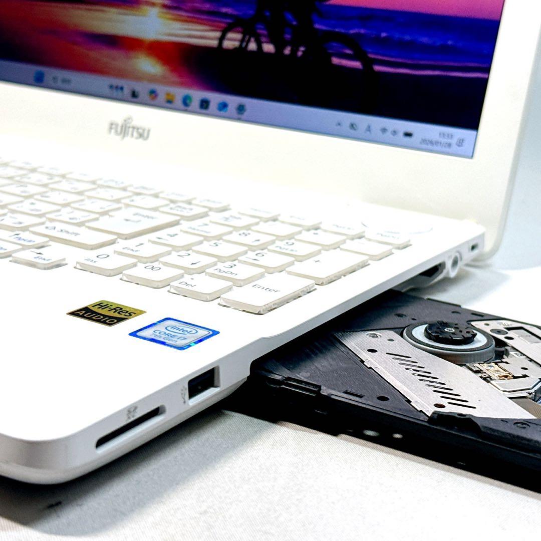 Core i7✨SSDメモリ16GB✨Windows11 ✨ノートパソコン