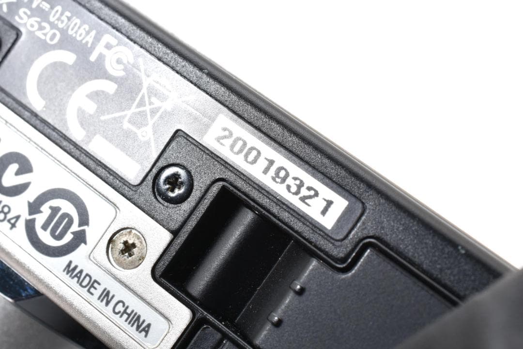 【as2_314】ニコン　Nikon COOLPIX S620 シルバー