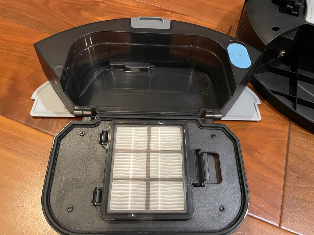 【美品】iRobot Roomba combo Essential【水&床拭き】