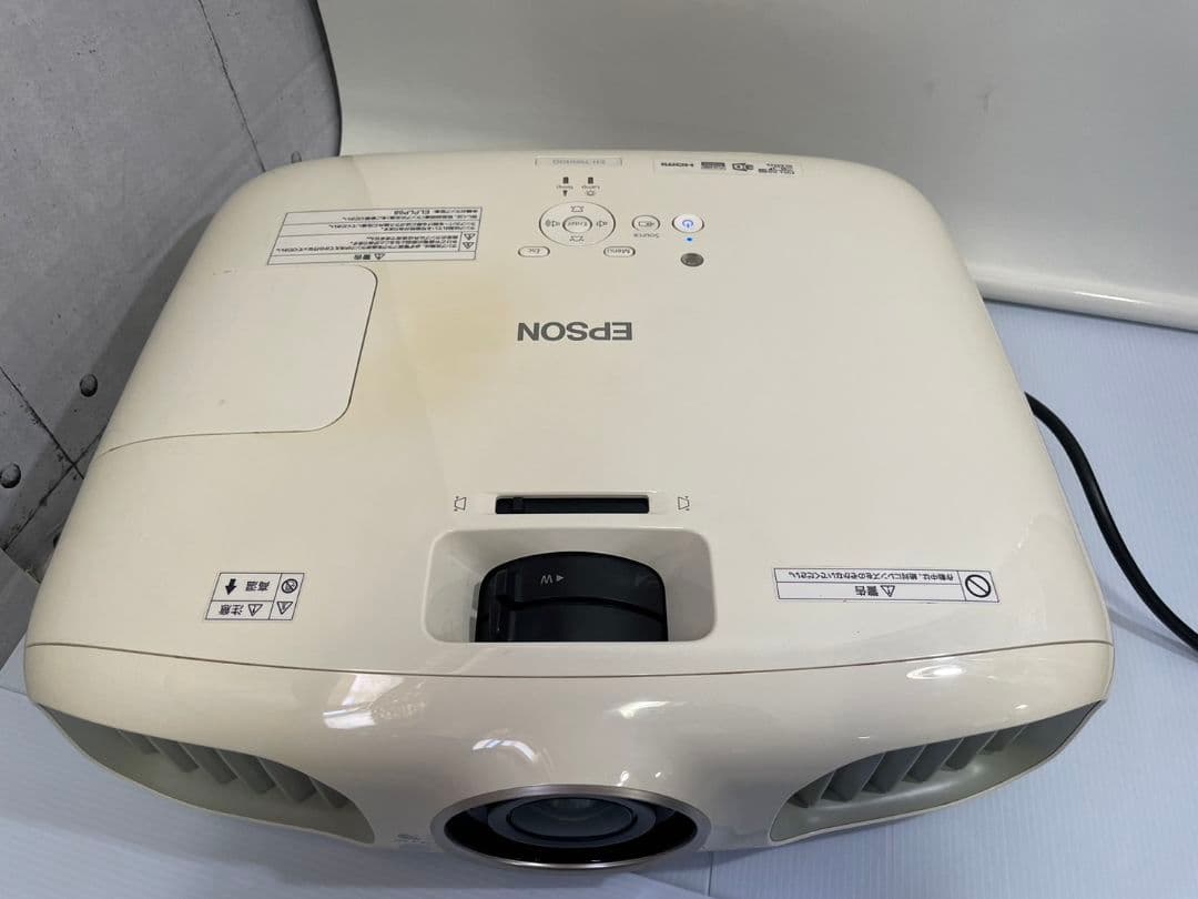 Epson EH-TW6000プロジェクター本体 ホワイト
