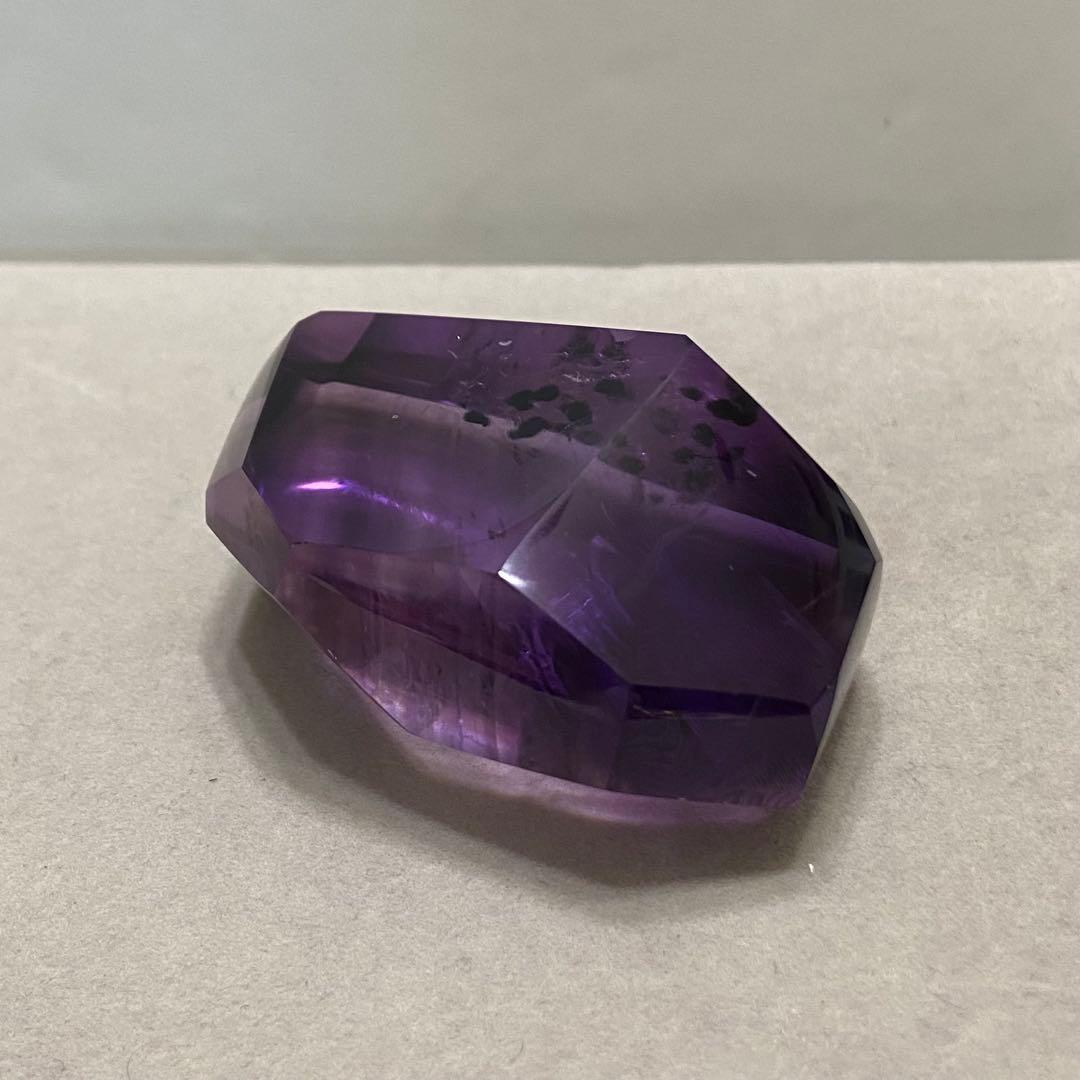 1435 ロマネサイトインアメジスト 原石 57.4×33.1×27.3