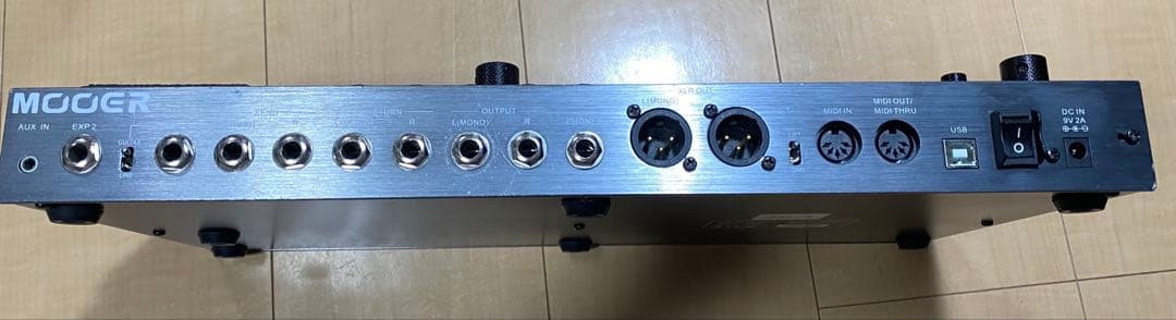 ギター MOOER GE300