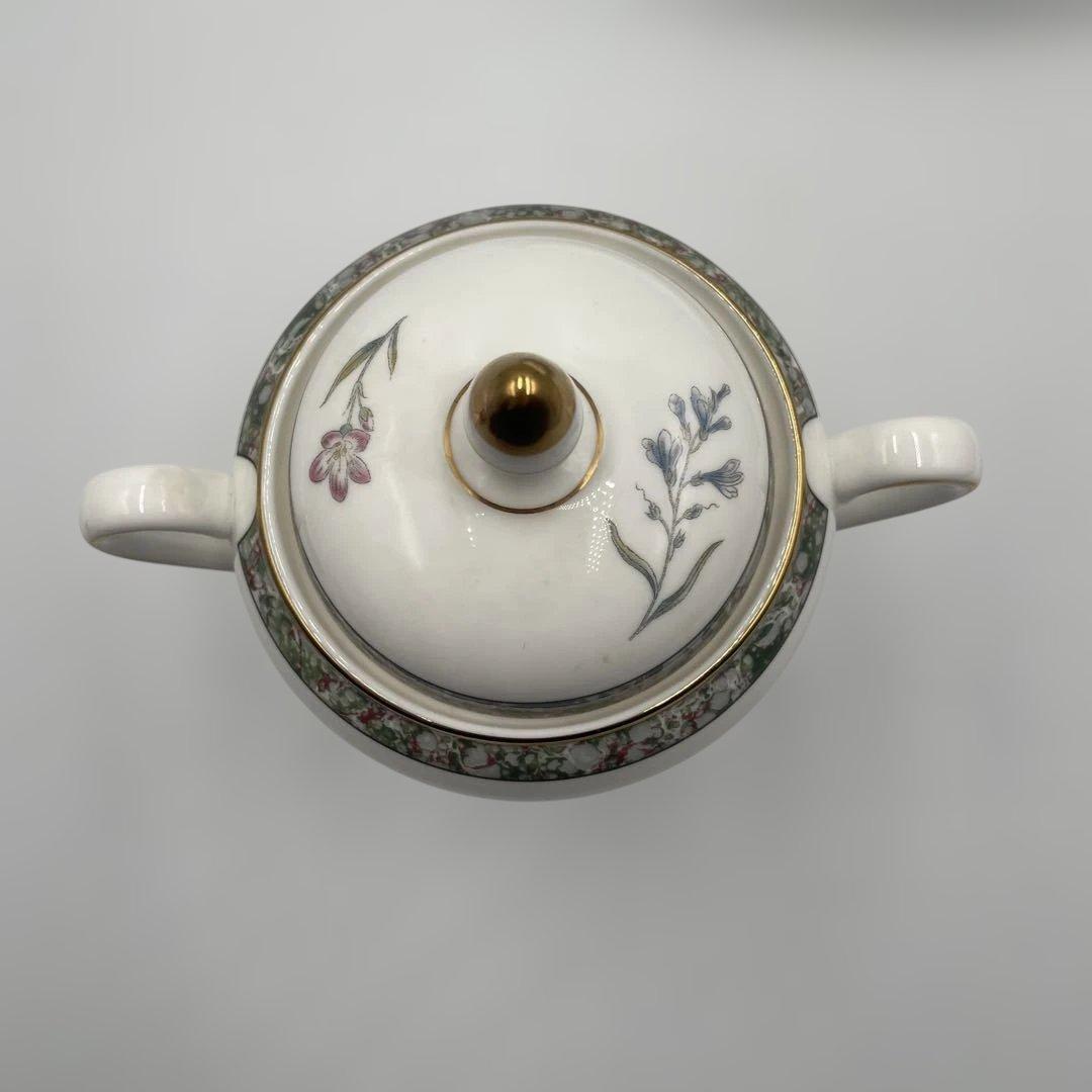 ウェッジウッド ハミングバード シュガーポット & オーバルボウル セット