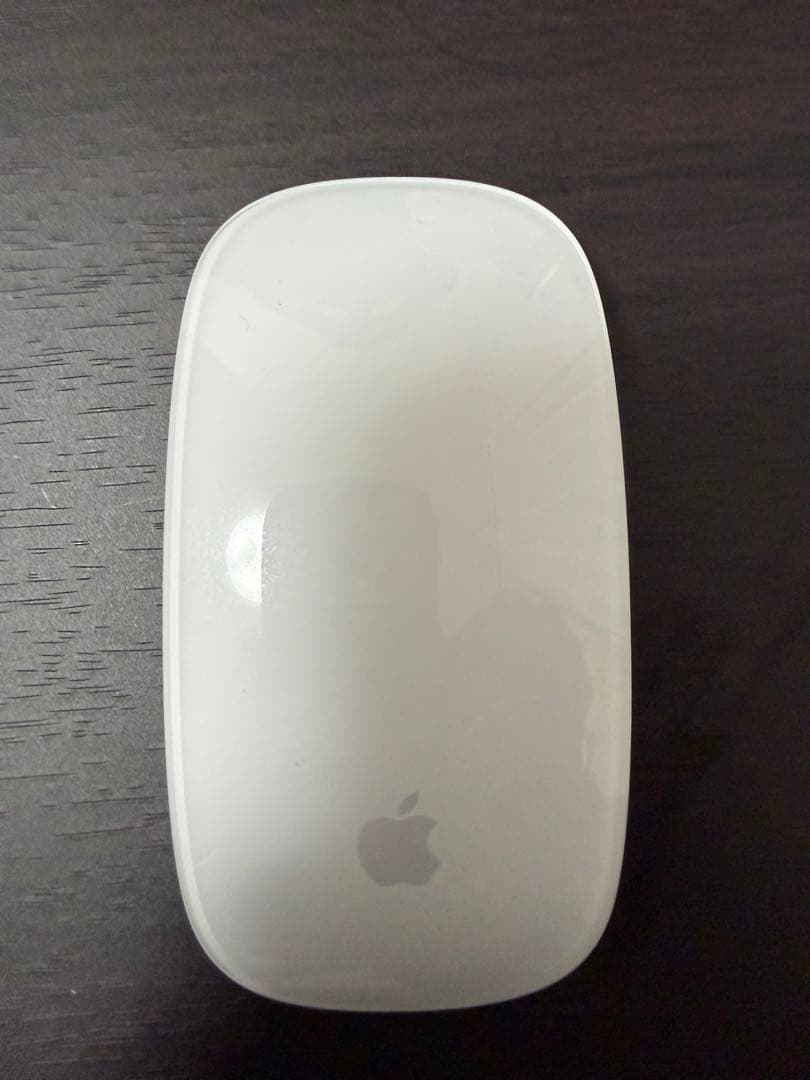 MacBook pro2016 13.3インチ (Touch Bar搭載)