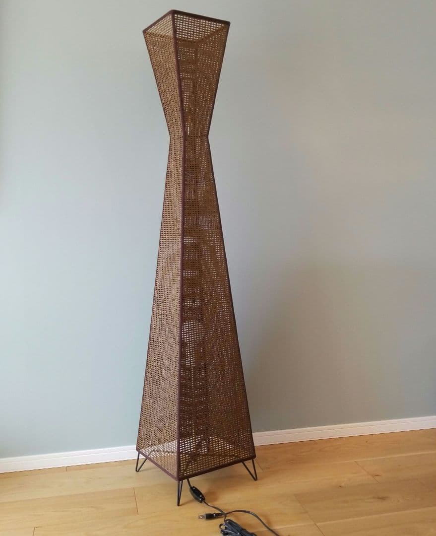 フロアスタンドライト　 長澤ライティング　ウィッカータワー　2灯式