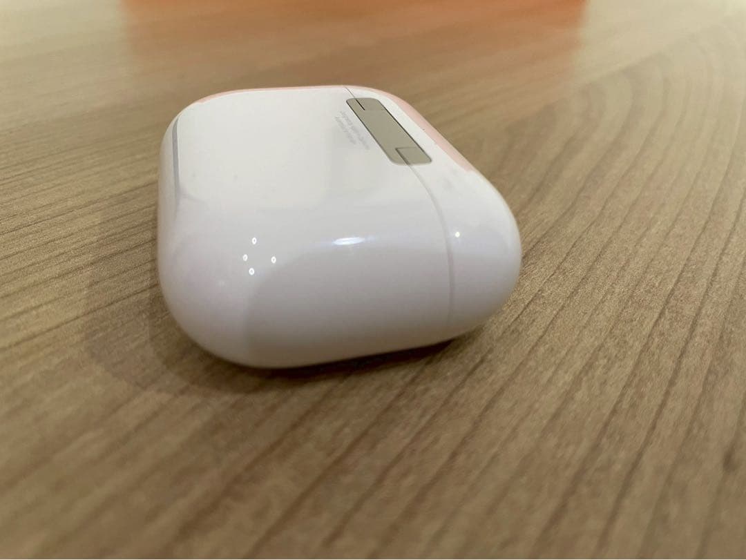 Apple AirPods Pro 第3世代　イヤホン　A3063 A3064