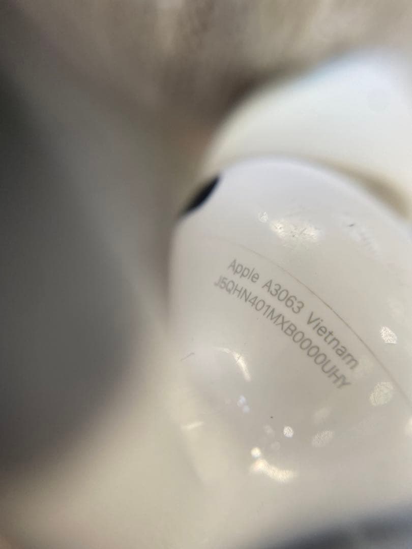 Apple AirPods Pro 第3世代　イヤホン　A3063 A3064