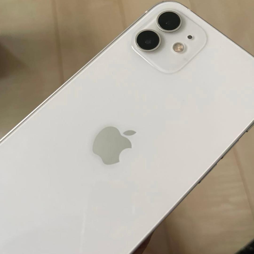 iPhone12 ホワイト64GB 本体