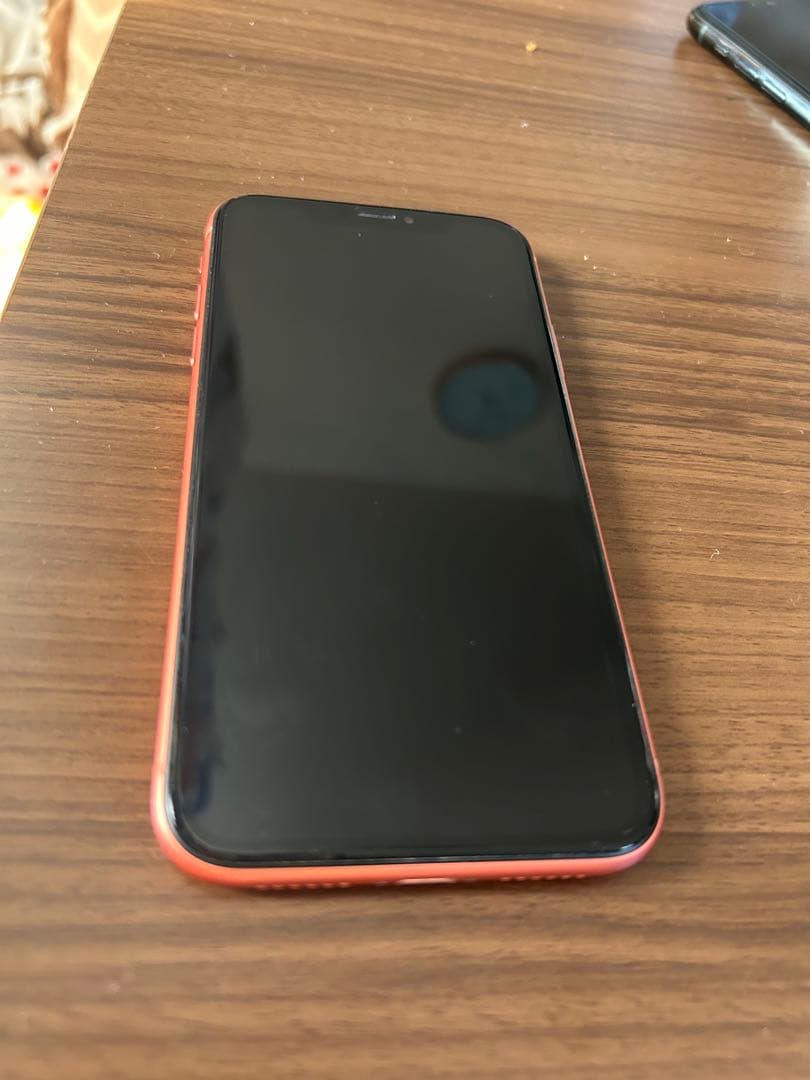 【*】様 バッテリー95% iPhone XR 64GB コーラル SIMフリー