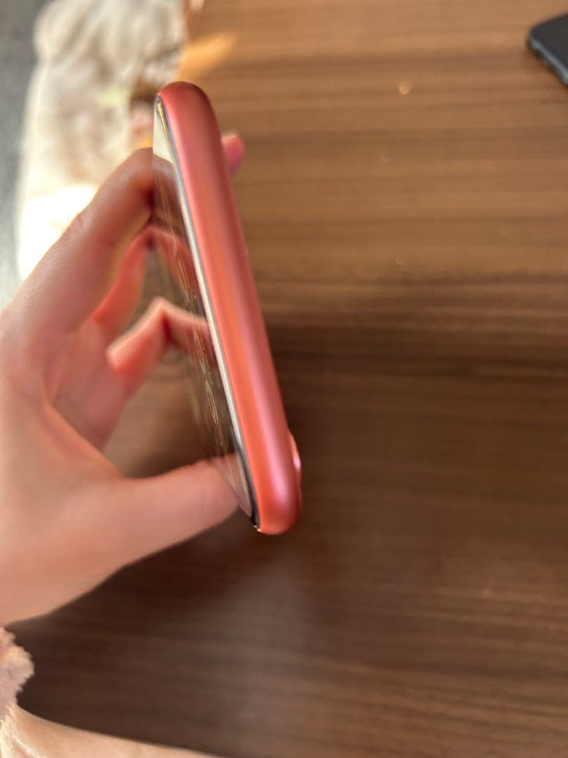 【*】様 バッテリー95% iPhone XR 64GB コーラル SIMフリー